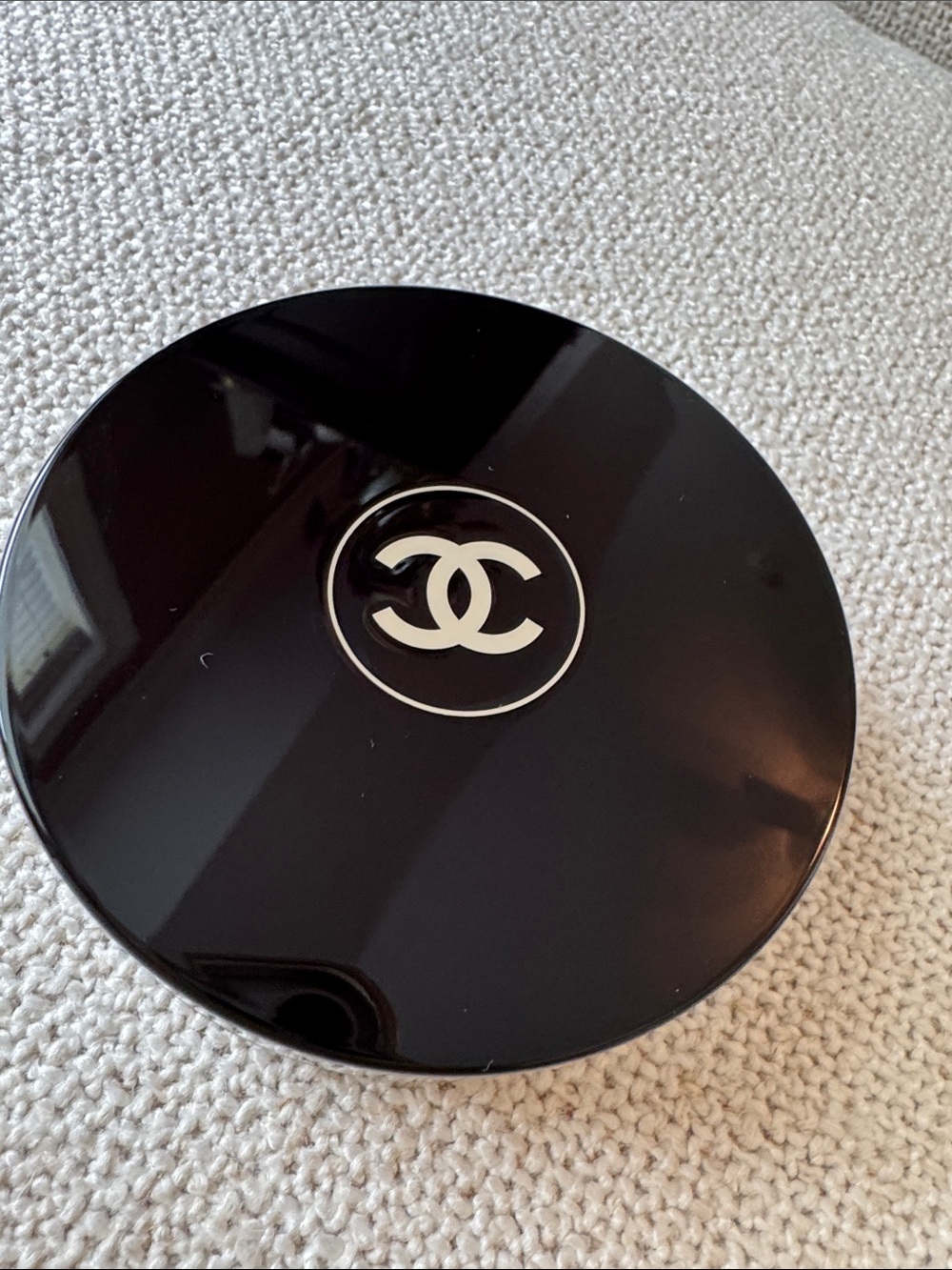 🍁Chanel Les Beiges 🍁
Healthy Glow Bronzing Cream - Picture 3 of 8